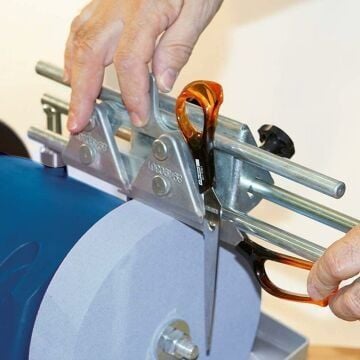 Scheppach Tiger 2500 Sulu Bileme Makinası 200w